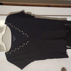 Vintage High Sierra Top.With little wooden beads .V neck (L)